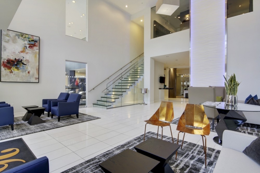 Exterior-Lobby-_MG_5283.JPG