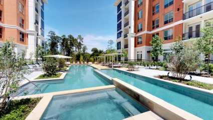 the-mark-cityplace-springwoods-village-spring-tx-pool-with-courtyard.jpg